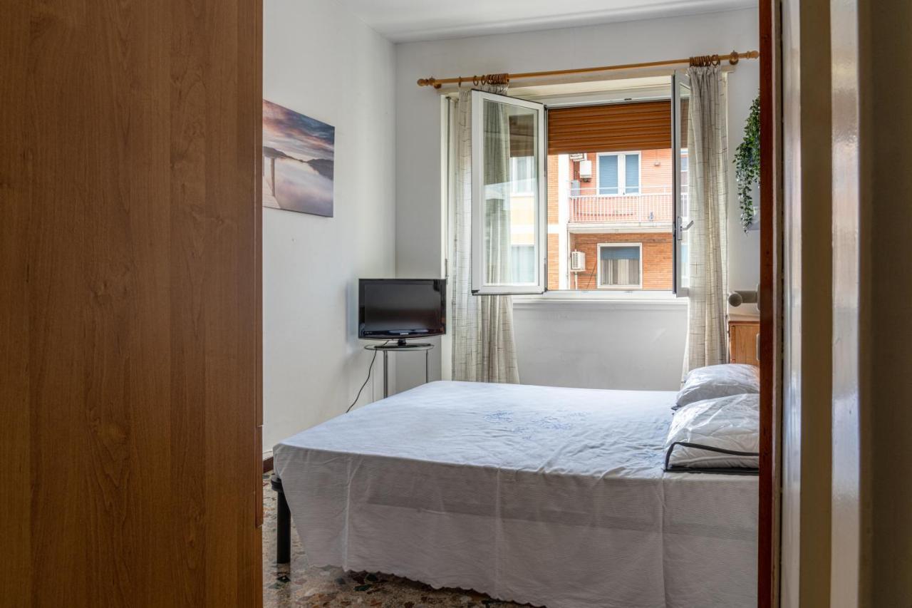 San Donato -M3,Linate Airport,Duomo,Policlinico,Wi-Fi Appartement San Donato Milanese Buitenkant foto